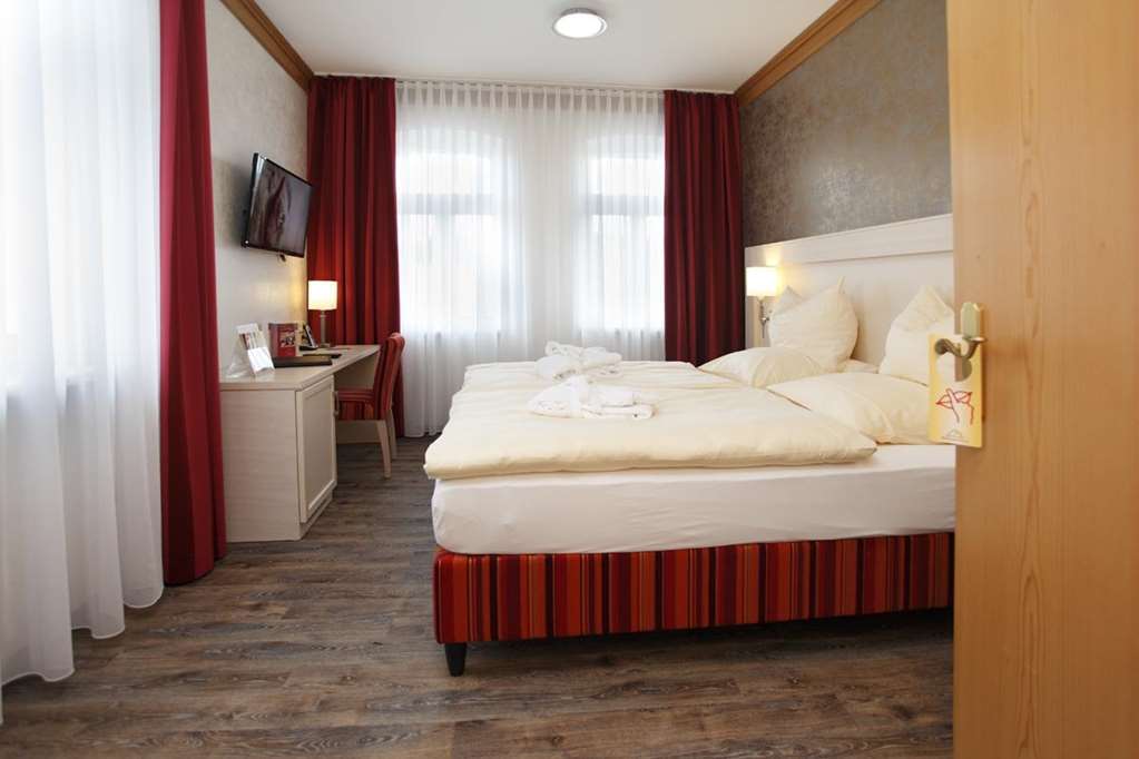 Posthotel Usseln Willingen  Ruang foto